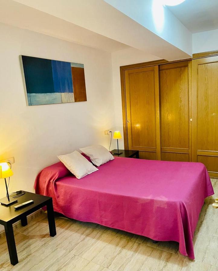 Puerta Del Sol Trm Only Adults Aparts توريمولينوس المظهر الخارجي الصورة