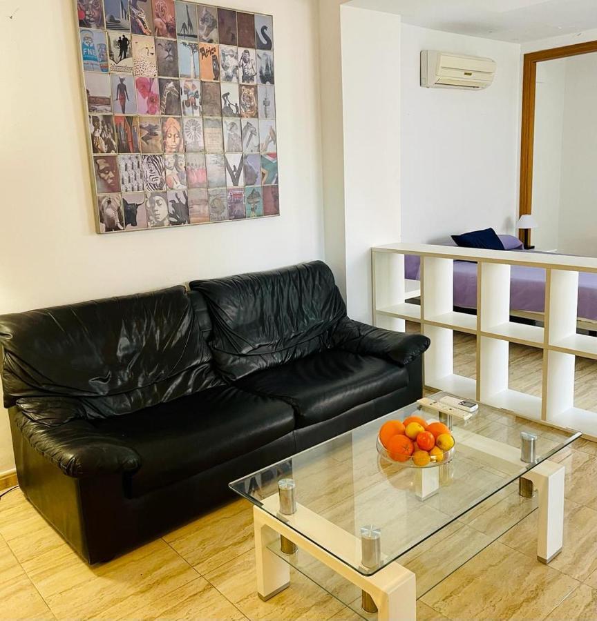 Puerta Del Sol Trm Only Adults Aparts توريمولينوس المظهر الخارجي الصورة